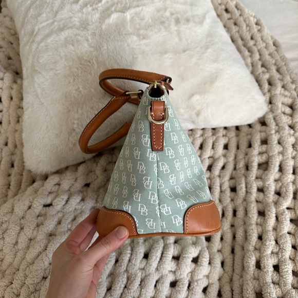 🦋SOLD🦋 Dooney & Bourke | Charlie Satchel | Spearmint Hand Bag - Picture 9 of 11